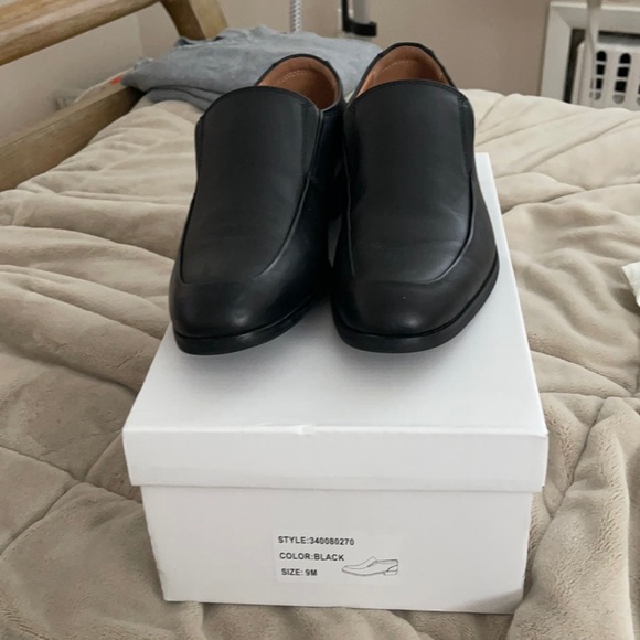 Men’s shoes - Picture 2 of 3